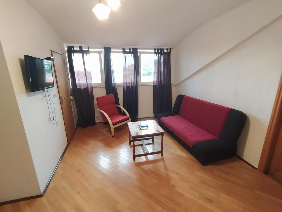 Dejan Apartment-Top Centar Pula Oda fotoğraf